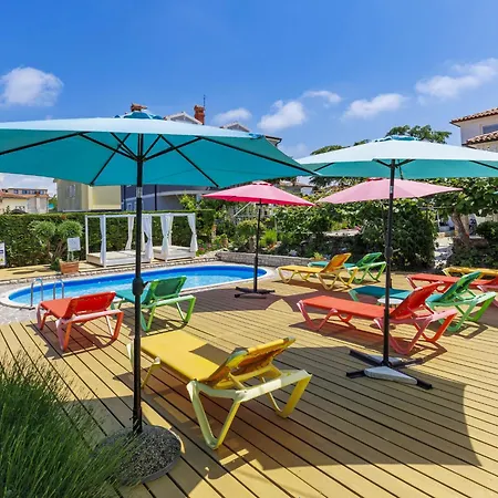 Apartamento Nika-11 By Interhome *