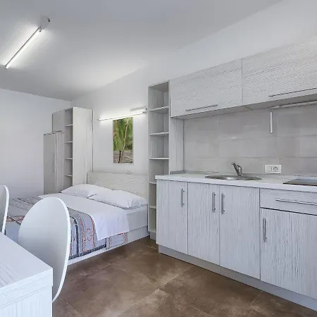 Nika-11 By Interhome * Umag