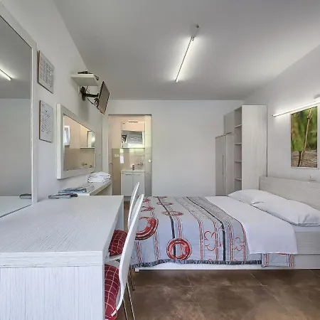 Nika-11 By Interhome