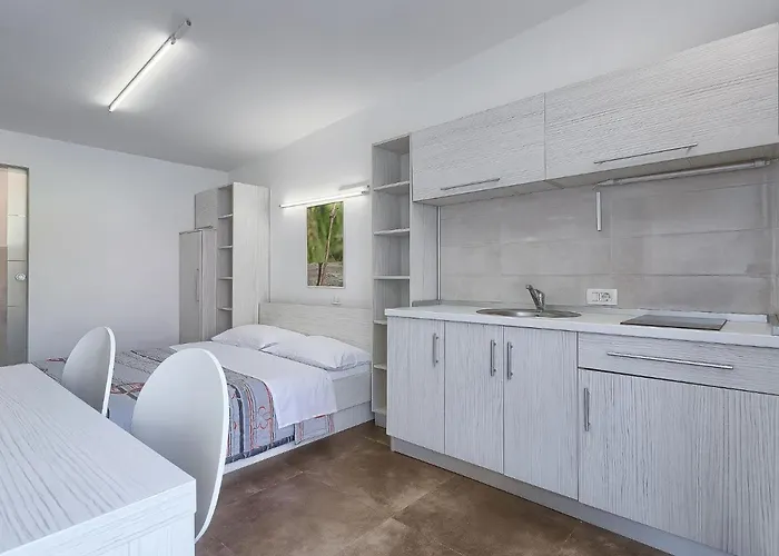 Nika-11 By Interhome * Umag